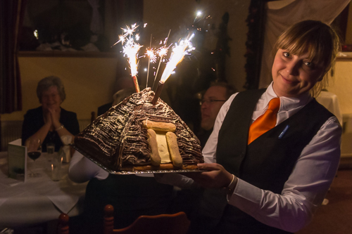 eispyramide auf winterhochzeit